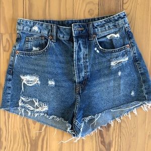 H&M high waisted shorts